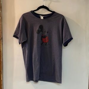 Disneyland Resort Vintage Mickey Mouse T-shirt Women’s Size M